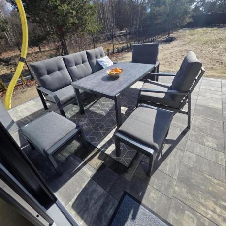 Grafitowy zestaw aluminiowych mebli na taras dla 7 osób ze stołem ceramic glass - Tavaro Dining Antracite