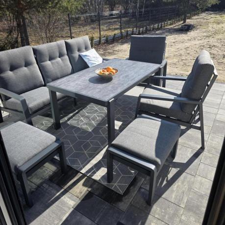 Grafitowy zestaw aluminiowych mebli na taras dla 7 osób ze stołem ceramic glass - Tavaro Dining Antracite