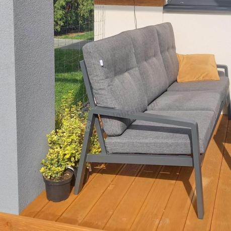 Grafitowy zestaw aluminiowych mebli na taras dla 7 osób ze stołem ceramic glass - Tavaro Dining Antracite