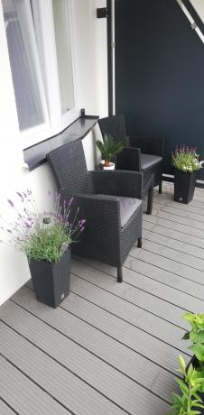 Grafitowy zestaw balkonowy