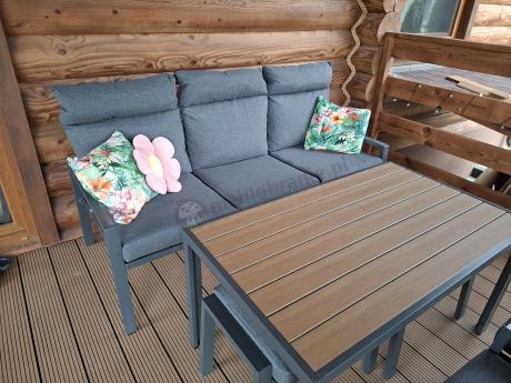 Grafitowy zestaw mebli metalowych na taras Doros Dining + pufy wysokie oparcie - Polywood Dark Grey
