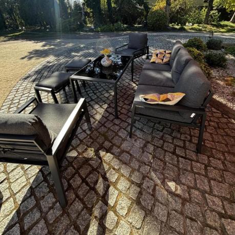 Grafitowy zestaw mebli metalowych na taras Sodor Dining + pufy - Dark Grey