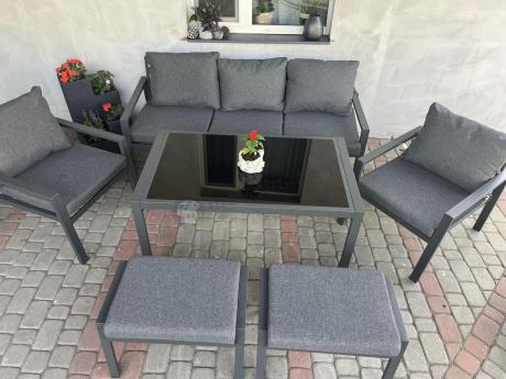 Grafitowy zestaw mebli metalowych na taras Sodor Dining + pufy - Dark Grey