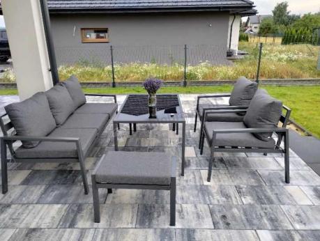 Grafitowy zestaw mebli metalowych na taras Sodor Dining + pufy - Dark Grey