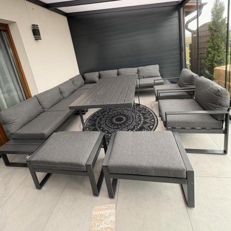 Grafitowy zestaw mebli na taras - narożnik modułowy, wysoki stół, fotele i pufy - Panaon Corner XXL - DG