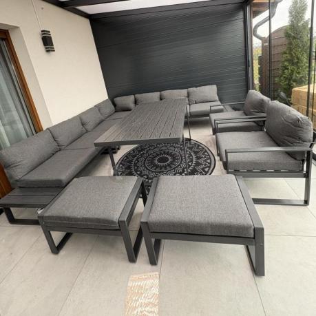 Grafitowy zestaw mebli na taras - narożnik modułowy, wysoki stół, fotele i pufy - Panaon Corner XXL - DG