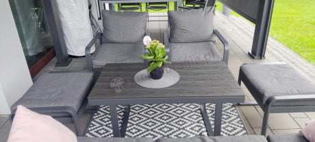 Grafitowy zestaw mebli na taras - sofa 175cm, 2 fotele i 2 pufy - Panaon Dining DG