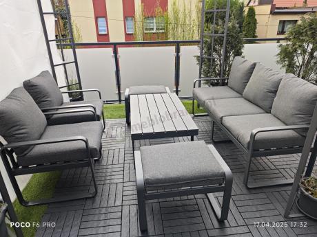 Grafitowy zestaw mebli na taras - sofa 175cm, 2 fotele i 2 pufy - Panaon Dining DG