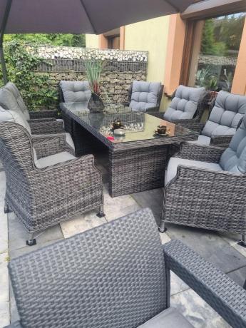 Grafitowy zestaw mebli obiadowych na taras Laritto 8+1 stół 220cm