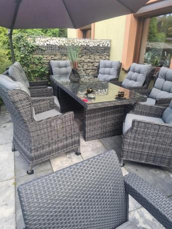 Grafitowy zestaw mebli obiadowych na taras Laritto 8+1 stół 220cm