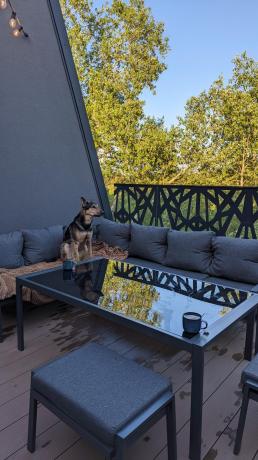 Grafitowy zestaw mebli ogrodowych z narożnikiem i dwoma fotelami Sodor Corner XL - Dark Grey