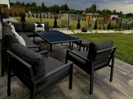 Grafitowy zestaw mebli ogrodowych z narożnikiem i dwoma fotelami Sodor Corner XL - Dark Grey