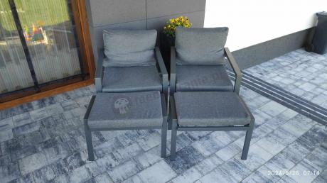 Grafitowy zestaw mebli ogrodowych z narożnikiem i dwoma fotelami Sodor Corner XL - Dark Grey