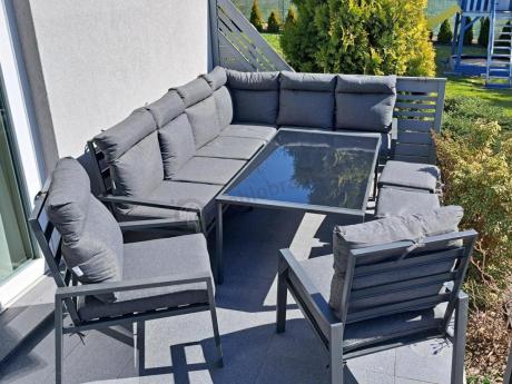Grafitowy zestaw mebli ogrodowych z narożnikiem i dwoma fotelami wysoki stół Doros Corner XL - Dark Grey