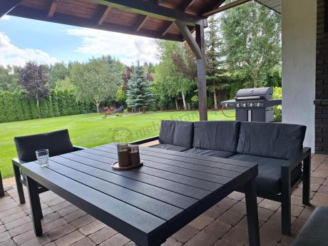 Grafitowy zestaw mebli z narożnikiem i wysokim stołem Calamba Corner XL