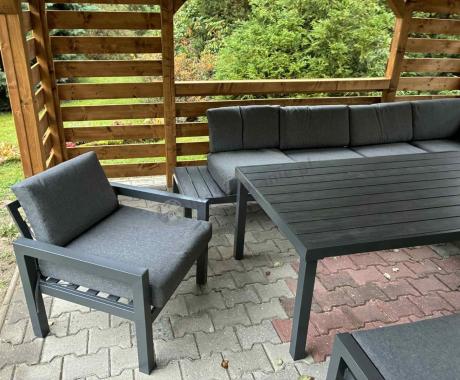 Grafitowy zestaw mebli z narożnikiem i wysokim stołem Calamba Corner XL