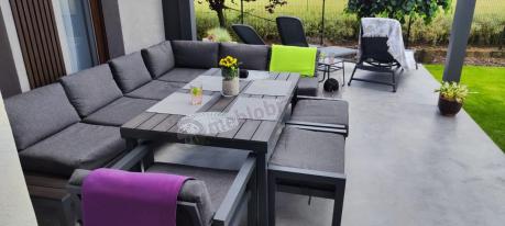 Grafitowy zestaw mebli z narożnikiem i wysokim stołem Calamba Corner XL