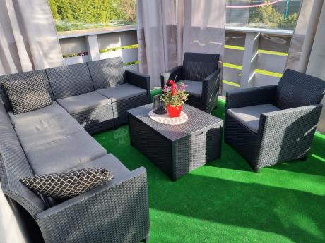 Grafitowy zestaw narożny 172 x 222 cm, z dwoma fotelami i skrzynią ze schowkiem