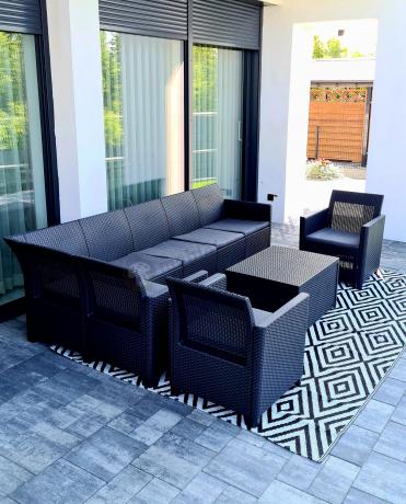 Grafitowy zestaw narożny 172 x 222 cm, z dwoma fotelami i skrzynią ze schowkiem