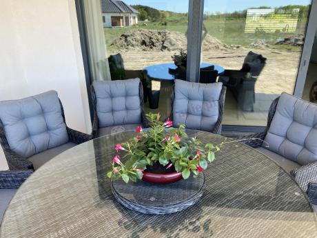 Grafitowy zestaw technorattanowy z okrągłym stołem 8+1 Laritto