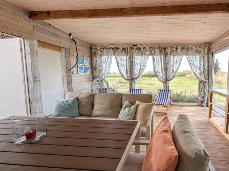 Jasne meble tarasowe metalowe z sofami 175cm i wysokim stołem Sodor Grande - Cream Polywood