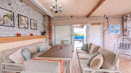 Jasne meble tarasowe metalowe z sofami 175cm i wysokim stołem Sodor Grande - Cream Polywood
