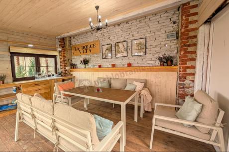 Jasne meble tarasowe metalowe z sofami 175cm i wysokim stołem Sodor Grande - Cream Polywood