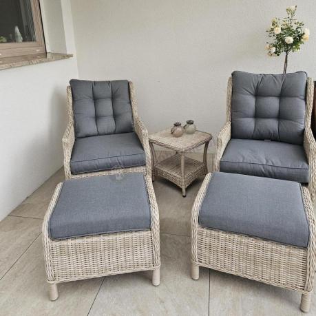 Jasne technorattanowe meble obiadowe na taras - stół + 8 foteli Laritto - Creme