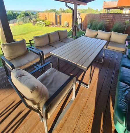 Jasny komplet mebli metalowych na taras dla 8 osób - Panaon Grande WB