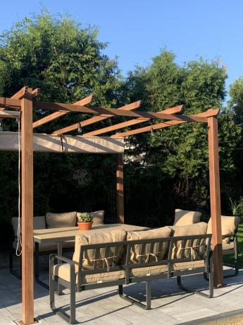 Jasny komplet mebli metalowych na taras dla 8 osób - Panaon Grande WB