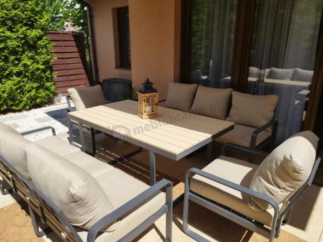 Jasny komplet mebli metalowych na taras dla 8 osób - Panaon Grande WB