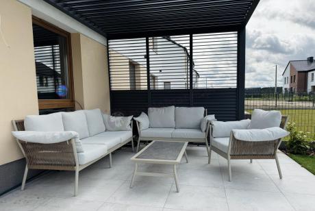 Jasny komplet mebli wypoczynkowych na taras rope style Sofi