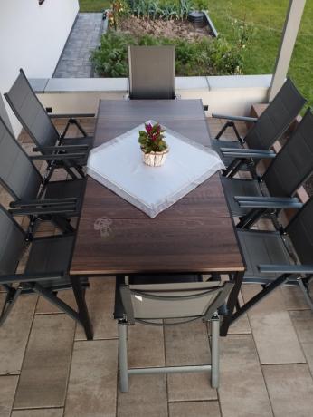 Komplet mebli do ogrodu - stół 200 cm i 8 składanych krzeseł - Portis Nova 8+1