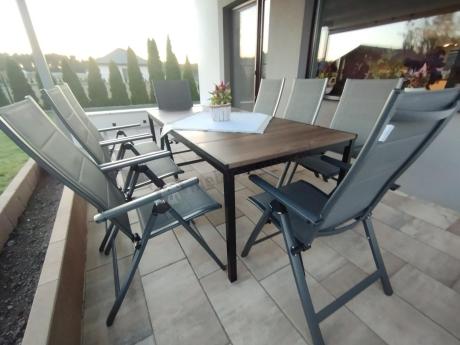 Komplet mebli do ogrodu - stół 200 cm i 8 składanych krzeseł - Portis Nova 8+1