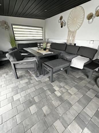Komplet mebli na taras z narożnikiem, fotelami i pufami - Calamba Corner XXL - Antracite