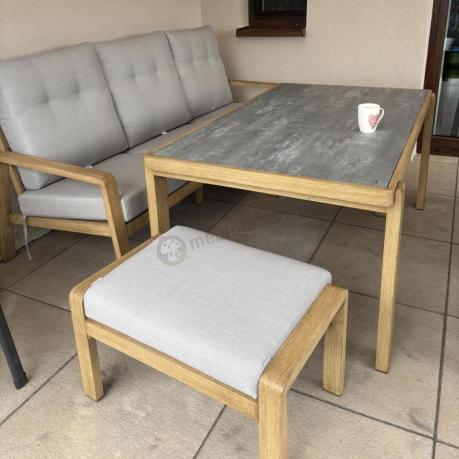 Komplet mebli na taras z sofą, dwoma fotelami i pufami - imitacja drewna - Tavaro Dining Wood