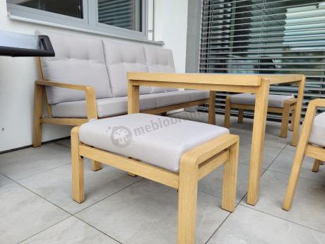 Komplet mebli na taras z sofą, dwoma fotelami i pufami - imitacja drewna - Tavaro Dining Wood