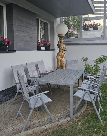 Komplet mebli obiadowych do ogrodu - stół i 8 regulowanych foteli - Kanbery Silver 8+1