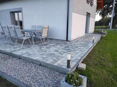 Komplet mebli obiadowych do ogrodu - stół i 8 regulowanych foteli - Kanbery Silver 8+1