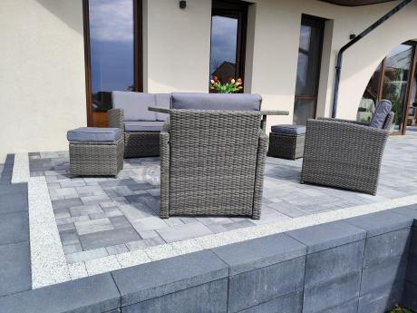 Komplet mebli obiadowych z dużą sofą 186cm technorattan Cofete Dining – Dark Grey