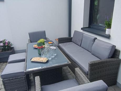 Komplet mebli obiadowych z dużą sofą 186cm technorattan Cofete Dining – Dark Grey