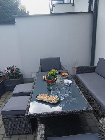 Komplet mebli obiadowych z dużą sofą 186cm technorattan Cofete Dining – Dark Grey