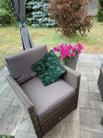 Komplet mebli obiadowych z dużą sofą 186cm technorattan Cofete Dining – Dark Grey