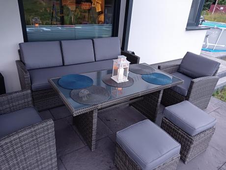 Komplet mebli obiadowych z dużą sofą 186cm technorattan Cofete Dining – Dark Grey