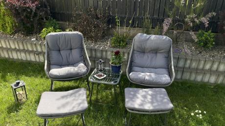 Komplet mebli ogrodowych - 2 fotele z podnóżkami i stolikiem kawowym - Torgiano Duo Grey