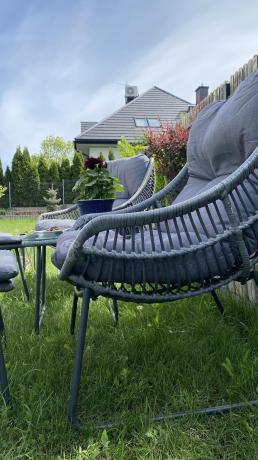 Komplet mebli ogrodowych - 2 fotele z podnóżkami i stolikiem kawowym - Torgiano Duo Grey