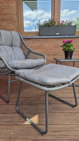 Komplet mebli ogrodowych - 2 fotele z podnóżkami i stolikiem kawowym - Torgiano Duo Grey