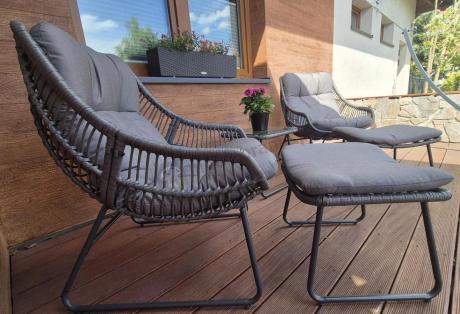 Komplet mebli ogrodowych - 2 fotele z podnóżkami i stolikiem kawowym - Torgiano Duo Grey