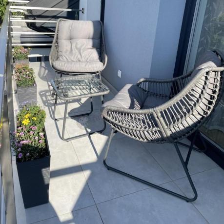 Komplet mebli ogrodowych - 2 fotele z podnóżkami i stolikiem kawowym - Torgiano Duo Grey