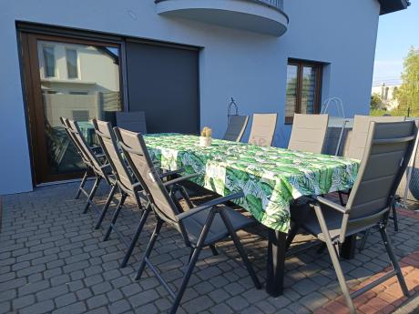 Komplet mebli ogrodowych dla 10 osób KJD10 ze składanymi krzesłami aluminiowymi